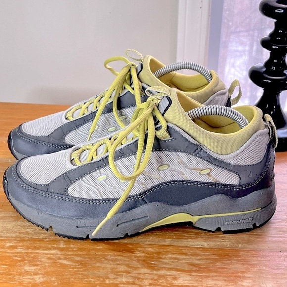 Montrail Men’s Trail Hiking Shoes - Unisex - Picture 4 of 16